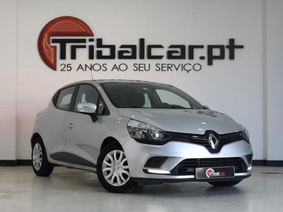 Cinza Usado 2019 Renault Clio IV LIMITED | € 10.400 (Bom preço)