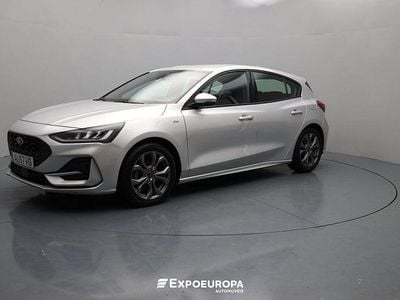 Cinzento Usado 2022 Ford Focus ST-Line | € 19.990 (Preço justo)