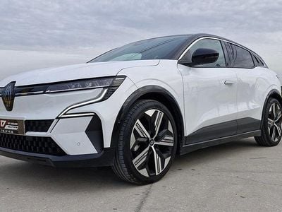 Branco Usado 2023 Renault Mégane IV Iconic | € 36.500