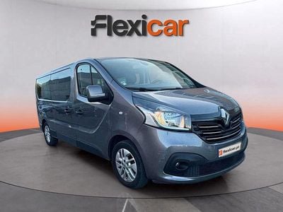 Cinza Usado 2017 Renault Trafic Monovolume | € 23.790 (Preço justo)