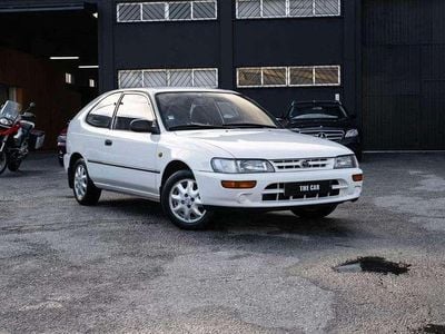 Branco Usado 1994 Toyota Corolla Citadino | € 3.999