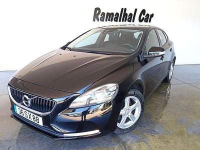 Usado Volvo V40 Kinetic 120 HP (88 kW) 2017 Preto Carrinha
