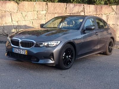 BMW 330e