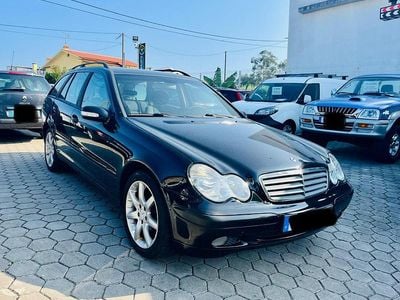 Preto Usado 2002 Mercedes C220 Elegance Carrinha | € 4.990