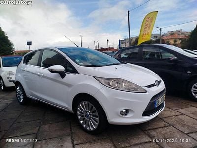 Branco Usado 2010 Ford Fiesta | € 3.999 (Preço justo)