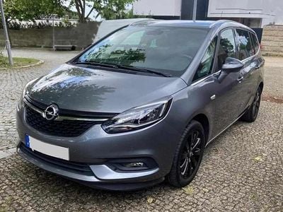 Usado Opel Zafira 136 HP (100 kW) 2017 Cinzento Monovolume