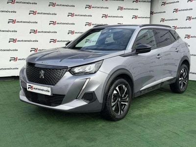 Cinzento Usado 2023 Peugeot 2008 Allure SUV | € 22.500 (Preço justo)