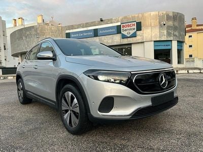 Cinza Usado 2023 Mercedes EQA250 Progressive SUV | € 32.999 (Bom preço)
