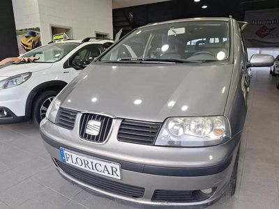 Usado Seat Alhambra Reference 115 HP (84 kW) 2007 Cinzento Monovolume
