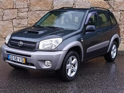 Usado Toyota RAV4 116 HP (85 kW) 2003 Cinza escuro SUV