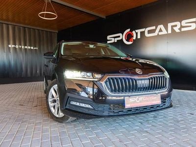 Usado Skoda Octavia 204 HP (150 kW) 2023 Preto Carrinha