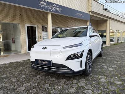 Usado Hyundai Kauai Premium 150 kW (204 HP) 2022 Branco SUV