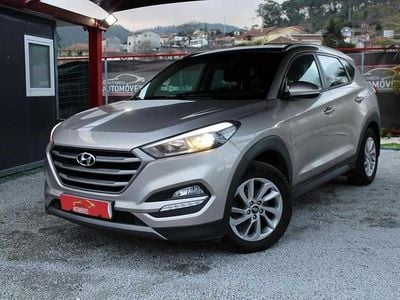 Usado Hyundai Tucson 116 HP (85 kW) 2016 Cinzento SUV