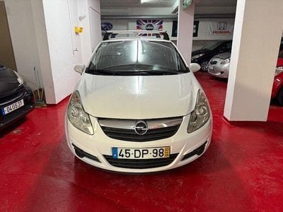 Usado Opel Corsa Edition 75 HP (55 kW) 2007 Branco Carrinha