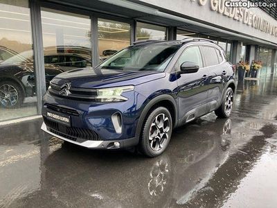 Azul Usado 2023 Citroën C5 PureTech Sedan | € 21.500