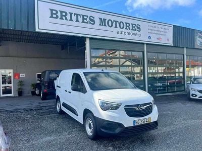 Usado Opel Combo 75 HP (55 kW) 2019 Branco Monovolume