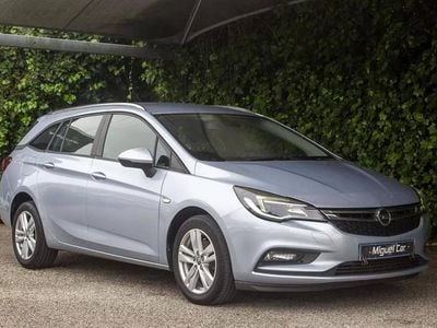 Usado Opel Astra Business Edition 95 HP (69 kW) 2017 Cinzento Carrinha