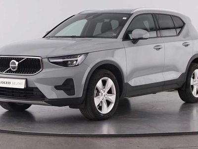 Usado Volvo XC40 129 HP (94 kW) 2024 Cinzento SUV