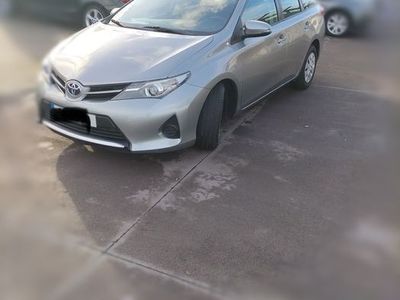 Toyota Auris Touring Sports