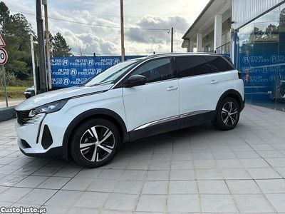 Branco Usado 2023 Peugeot 5008 GT SUV | € 29.900 (Bom preço)