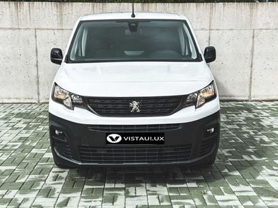 Usado Peugeot Partner 130 HP (95 kW) 2023 Branco Monovolume