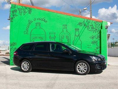 Preto Usado 2020 Peugeot 308 Style Carrinha | € 17.900 (Caro)