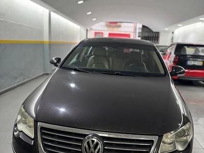 Usado VW Passat 140 HP (102 kW) 2006 Preto
