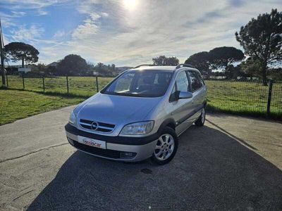 Cinzento Usado 2003 Opel Zafira Elegance Monovolume | € 6.950 (Caro)
