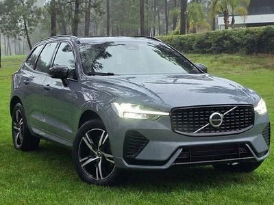 Cinza Usado 2022 Volvo XC60 R-Design SUV | € 39.990 (Preço justo)
