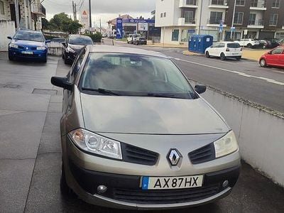 Usado 2008 Renault Mégane II Sedan | € 2.750 (Preço justo)