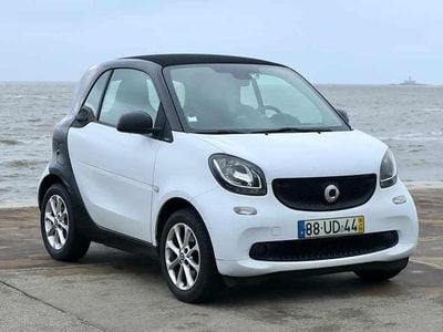 Usado Smart ForTwo Coupé 71 HP (52 kW) 2018 Branco Coupé