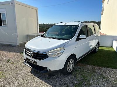 Dacia Lodgy