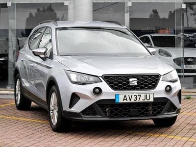 Cinza Usado 2022 Seat Arona Style SUV | € 17.990 (Preço justo)