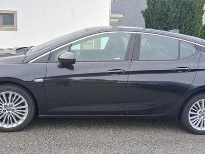 Usado Opel Astra Innovation 110 HP (80 kW) 2015 Sedan