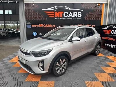 Usado Kia Stonic 100 HP (73 kW) 2021 Outra SUV