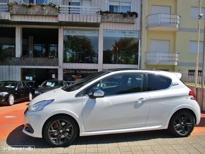 usado Peugeot 208 1.6 e-THP GTi by Sport