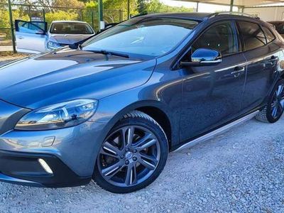 usado Volvo V40 CC 2.0 D4 Momentum