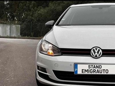 Branco Usado 2013 VW Golf VII Citadino | € 6.000