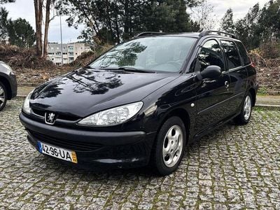 Usado 2002 Peugeot 206 CC Cabrios | € 2.100