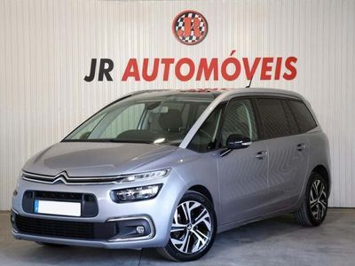 Antracite Usado 2020 Citroën C4 Shine Monovolume | € 18.950 (Caro)