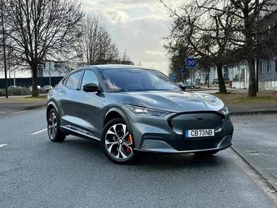 Usado Ford Mustang Mach-E Premium 258 kW (351 HP) 2021 Cinza SUV