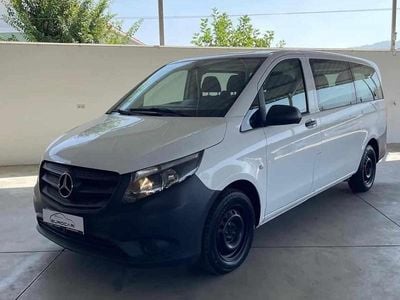 Branco Usado 2017 Mercedes Vito Van | € 28.500