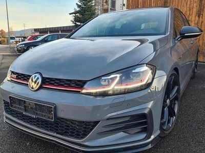 Cinzento Usado 2020 VW Golf VII | € 33.000 (Caro)