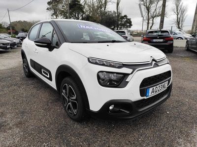 Branco Usado 2022 Citroën C3 PureTech Citadino | € 12.900 (Preço justo)