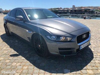 usado Jaguar XE 2.0D Executive 180Cv