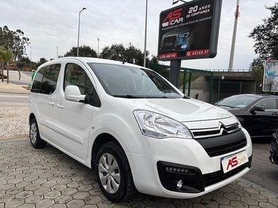 Branco Usado 2017 Citroën Berlingo Feel Monovolume | € 15.990