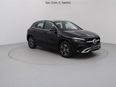 Usado Mercedes GLA250 Advanced 218 HP (160 kW) 2025 Preto SUV