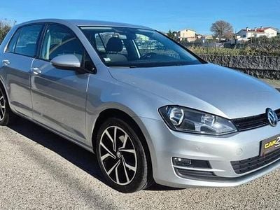 Cinza Usado 2017 VW Golf VII Citadino | € 13.950 (Bom preço)