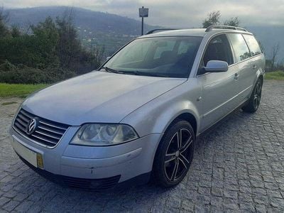 Usado 2003 VW Passat Sedan | € 3.300 (Preço justo)