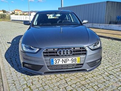 Usado 2013 Audi A4 Sedan | € 18.500